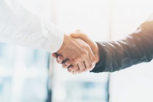 Leistungen, Finanzen, Handschlag